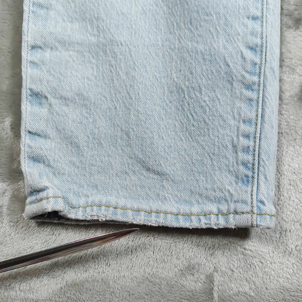 Levis 511 Premium Jeans Mens 30x30.5 Light Wash Slim Denim Cotton Distressed - Picture 14 of 16